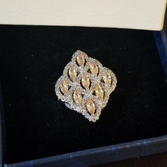 Swarovski Elements 925 Marquise Yellow stone ring Women's size 9 - Picture 1 of 8